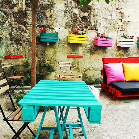 Supernova - Hostel&café Hostel