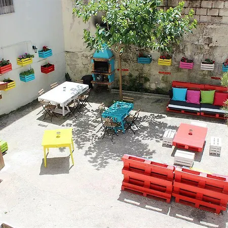 Supernova - Hostel&café Hostel *